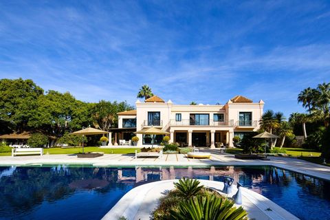 Villa a Estepona, Malaga, Estepona - € 13.500.000 | Ref: RNG172V8 - foto 1