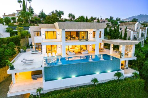 Villa a Benahavis, Malaga, Benahavis - € 6.950.000 | Ref: RNG137V7 - foto 1