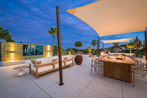 Villa a Marbella, Malaga, Marbella - € 5.975.000 | Ref: RNA061V4 - foto 9