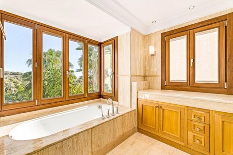 Villa a Benahavis, Malaga, Benahavis - € 13.950.000 | Ref: RNG095V16 - foto 13