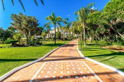 Villa a Benahavis, Malaga, Benahavis - € 13.950.000 | Ref: RNG095V16 - foto 15