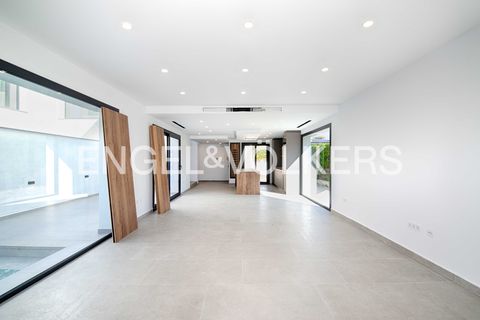 Villa i Empuriabrava, Gerona, Empuriabrava - € 795.000 | Ref: W-02XRX4 - foto 8