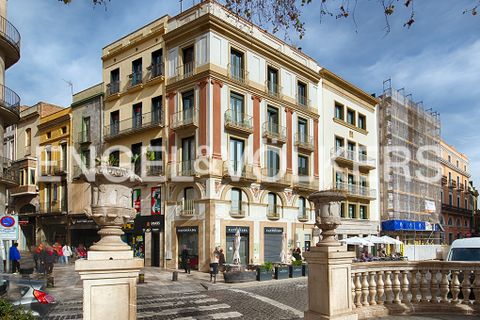 Villa a Figueres, Gerona, Figueres - € 1.100.000 | Ref: W-02DI4T - foto 1