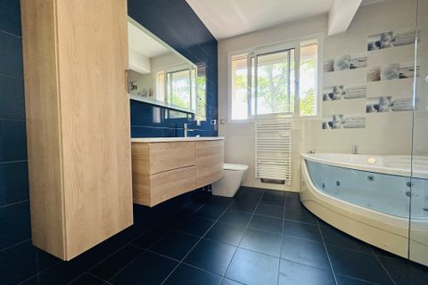 Villa a Arles-sur-Tech, Pyrenees-Orientales, Arles-sur-Tech - € 458.500 | Ref: 6179VLR - foto 13