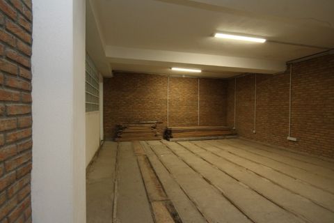 Garage i Carcavelos, Lisbon, Carcavelos - € 380.000 | Ref: 24-E.FAV-0041 - foto 6