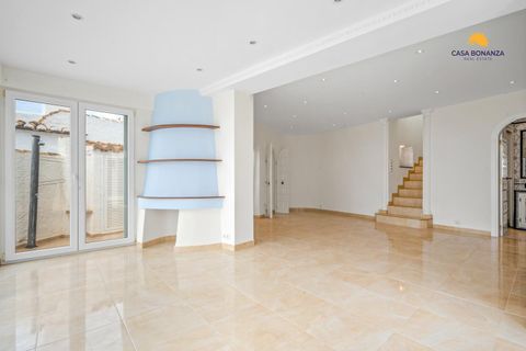 Villa i Salobrena, Granada, Salobrena - € 659.000 | Ref: 695 - foto 9