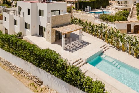 Villa a Calpe, Alicante, Calpe - € 1.575.000 | Ref: BHHS-CBL-0215 - foto 2