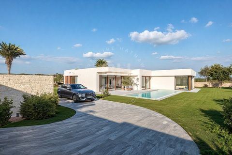 Villa a Calpe, Alicante, Calpe - € 1.185.000 | Ref: BHHS-CBL-0507 - foto 2