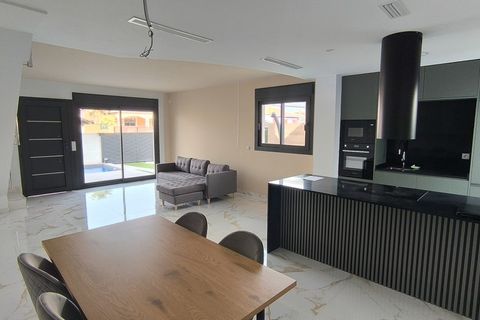 Villa i La Marina, Alicante, La Marina - € 379.000 | Ref: 200-3893 - foto 6