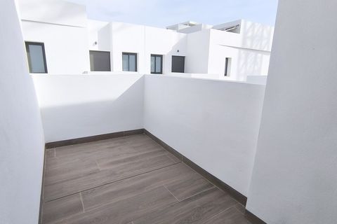 Villa i La Marina, Alicante, La Marina - € 379.000 | Ref: 200-3893 - foto 15