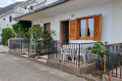Villa i Gioiosa Marea, Messina, Gioiosa Marea - € 50.000 | Ref: CIF019 - foto 1