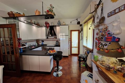 Villa i Lucca, Lucca, Lucca - € 465.000 | Ref: 6154 - foto 4