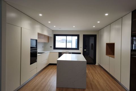 Byhus i Maia, Porto, Maia - € 759.000 | Ref: 00820 - foto 7