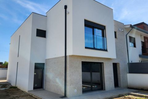 Byhus i Maia, Porto, Maia - € 759.000 | Ref: 00820 - foto 3