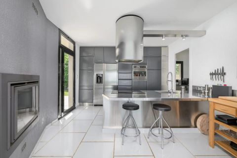 Villa i Le Rouret, Alpes-Maritimes, Le Rouret - € 1.490.000 | Ref: 12030346652 - foto 9