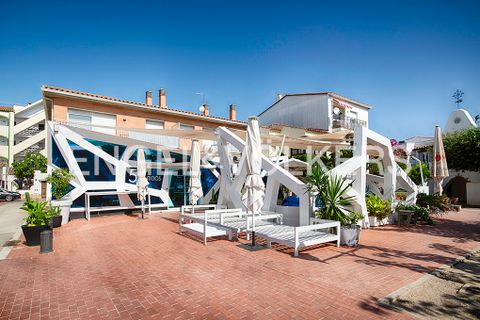Finca i Empuriabrava, Gerona, Empuriabrava - € 1.200.000 | Ref: W-02XL7Q - foto 1