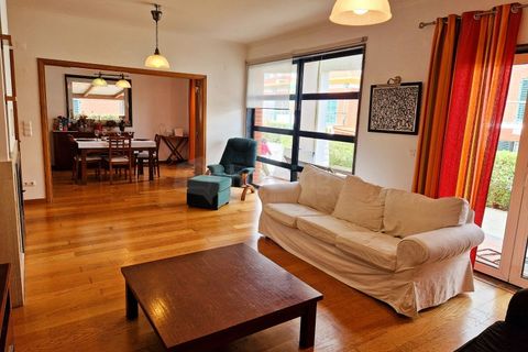 Villa a Barcarena, Lisbon, Barcarena - € 650.000 | Ref: CAS_2320 - foto 2