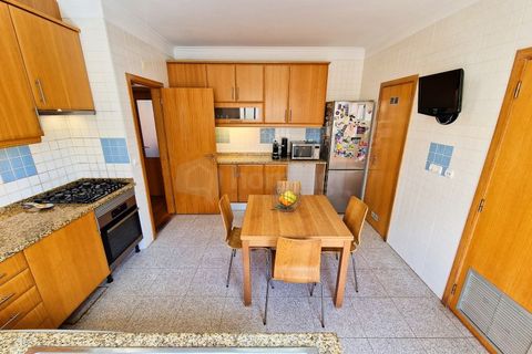 Villa a Barcarena, Lisbon, Barcarena - € 650.000 | Ref: CAS_2320 - foto 6
