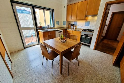 Villa a Barcarena, Lisbon, Barcarena - € 650.000 | Ref: CAS_2320 - foto 10