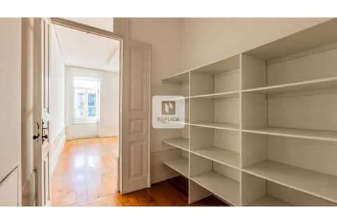 Villa a Porto, Porto, Porto - € 5.200/mes | Ref: RP6168RZ - foto 12