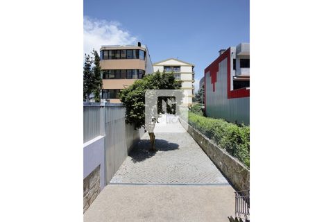 Villa a Porto, Porto, Porto - € 5.200/mes | Ref: RP6168RZ - foto 20