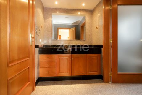 Villa a Tavarede, Coimbra, Tavarede - € 1.500.000 | Ref: ZMPT538731 - foto 27