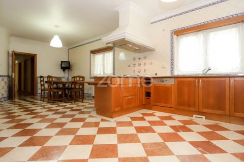 Villa a Tavarede, Coimbra, Tavarede - € 1.500.000 | Ref: ZMPT538731 - foto 39