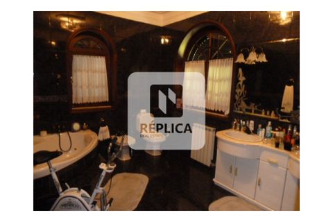 Villa a Oliveira do Douro, Porto, Oliveira do Douro - € 1.500.000 | Ref: RN0080-RA - foto 6