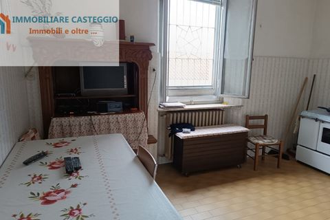 Villa a Casteggio, Pavia, Casteggio - € 320.000 | Ref: 2010 - foto 12