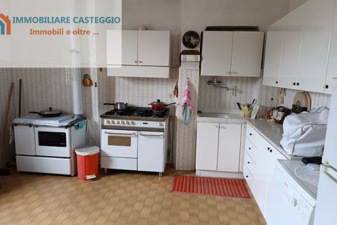 Villa a Casteggio, Pavia, Casteggio - € 320.000 | Ref: 2010 - foto 16