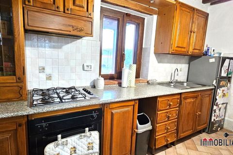 Villa a Casole d'Elsa, Siena, Casole d'Elsa - € 325.000 | Ref: AEE-2158 - foto 9