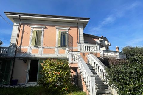 Byhus i Carrara, Massa and Carrara, Carrara - € 410.000 | Ref: 1304 - foto 1