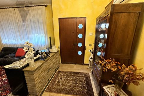 Villa i Padua, Padua, Padua - € 170.000 | Ref: CCAM515 - foto 8