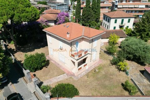 Villa i Massa, Massa and Carrara, Massa - € 900.000 | Ref: 3131 - foto 2