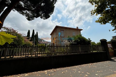 Villa i Massa, Massa and Carrara, Massa - € 900.000 | Ref: 3131 - foto 8