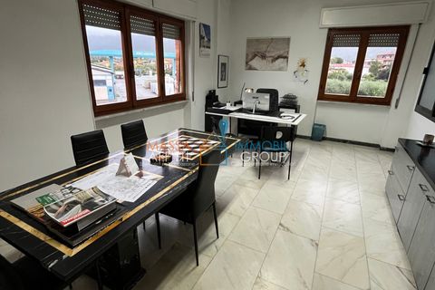 Erhvervsejendom i Massa, Massa and Carrara, Massa - € 1.950.000 | Ref: 3221 - foto 12