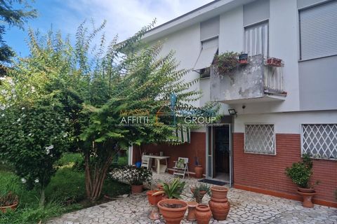 Villa i Carrara, Massa and Carrara, Carrara - € 350.000 | Ref: 3268 - foto 11
