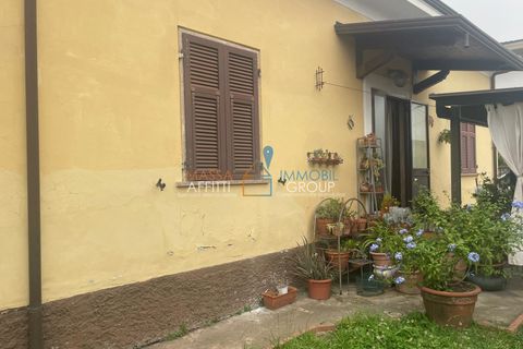 Villa a Carrara, Massa and Carrara, Carrara - € 240.000 | Ref: 3074 - foto 3