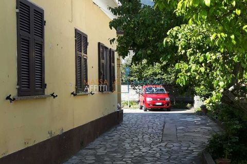 Villa a Carrara, Massa and Carrara, Carrara - € 240.000 | Ref: 3074 - foto 7