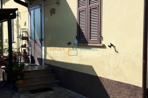 Villa a Carrara, Massa and Carrara, Carrara - € 240.000 | Ref: 3074 - foto 9