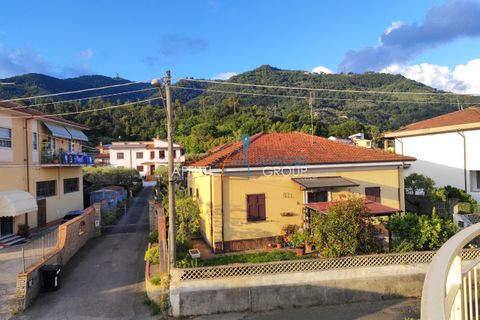 Villa a Carrara, Massa and Carrara, Carrara - € 240.000 | Ref: 3074 - foto 12