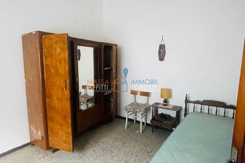 Villa a Massa, Massa and Carrara, Massa - € 140.000 | Ref: 3117 - foto 23