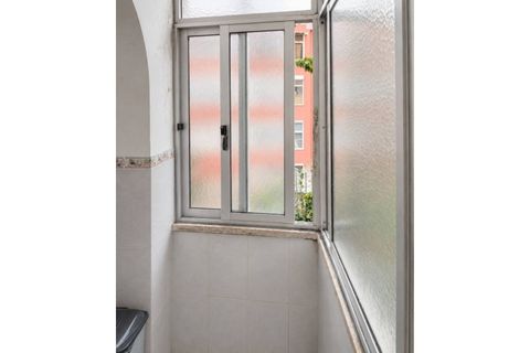 Wohnung in Amadora, Lisbon, Amadora - € 210.000 | Ref: 306240185 - Foto 11