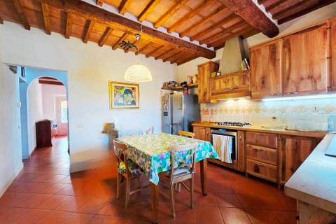 Villa a Porcari, Lucca, Porcari - € 460.000 | Ref: a6551rv2442576a - foto 12