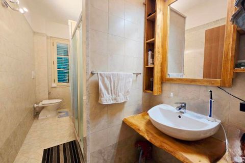 Villa a Porcari, Lucca, Porcari - € 460.000 | Ref: a6551rv2442576a - foto 30