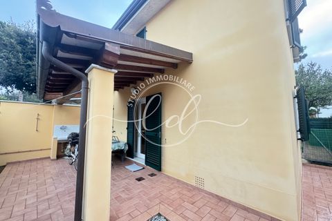 Villa a Pietrasanta, Lucca, Pietrasanta - € 1.000/mes | Ref: 2334 - foto 3