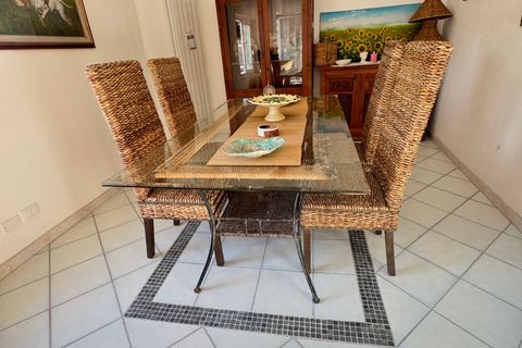 Villa i Massa, Massa and Carrara, Massa - € 349.000 | Ref: 2301 - foto 9