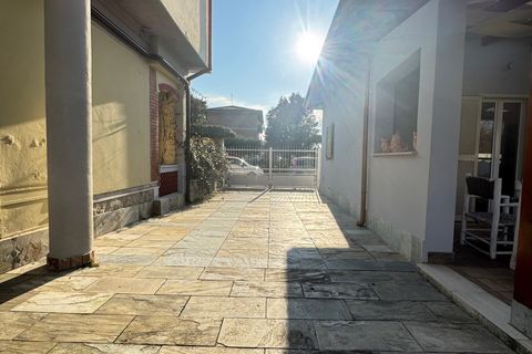Villa i Massa, Massa and Carrara, Massa - € 349.000 | Ref: 2301 - foto 37