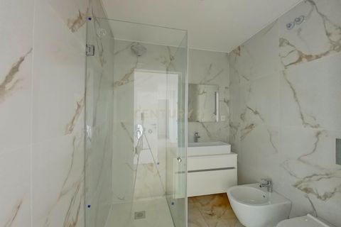 Erhvervsejendom i Espinho, Aveiro, Espinho - € 233.000 | Ref: C0393-00993 - foto 12