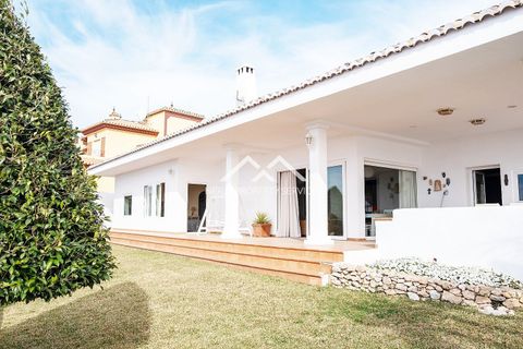 Villa a Torrox Costa, Malaga, Torrox Costa - € 675.000 | Ref: NPSV1899 - foto 2